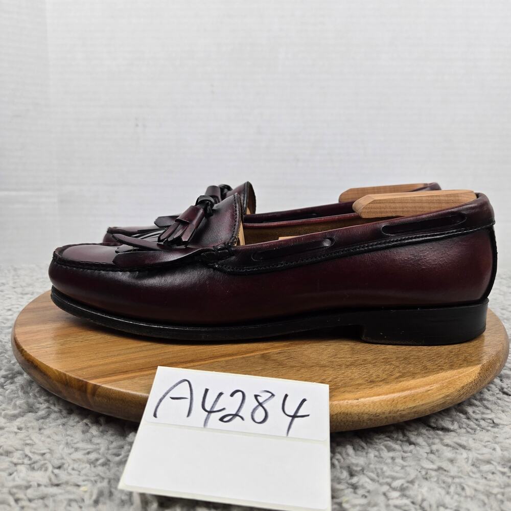 G.H. Bass & Co Weejuns Mens 9.5E Wide Layton Burgundy Daily Kiltie Tassel Loafer